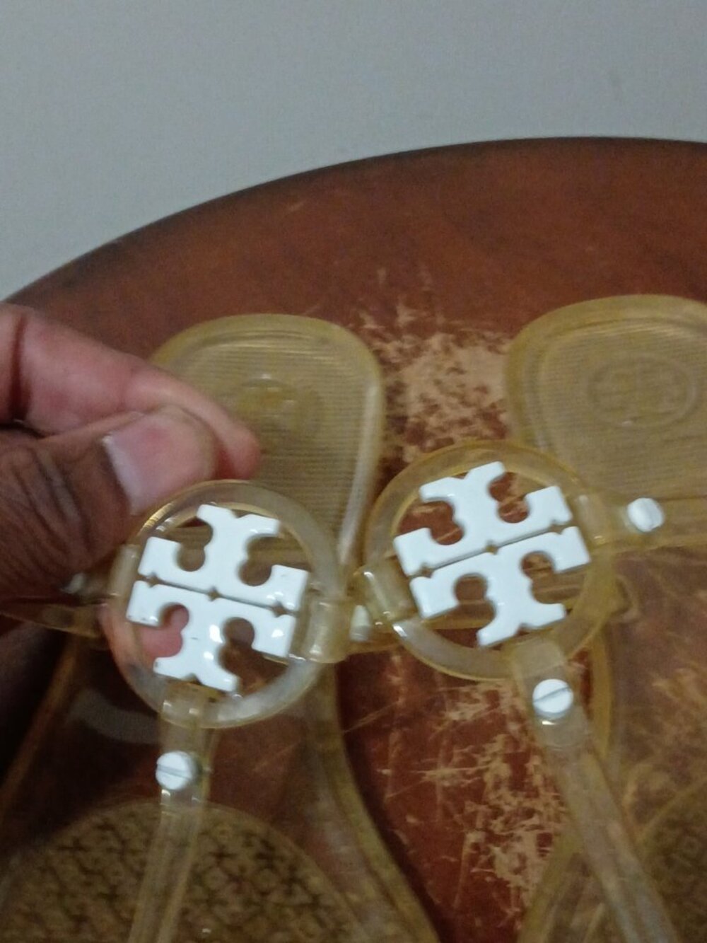 Tory Burch Women's Mini Miller Jelly Thong Sandal Clear & White - Size 8 - Picture 7 of 12